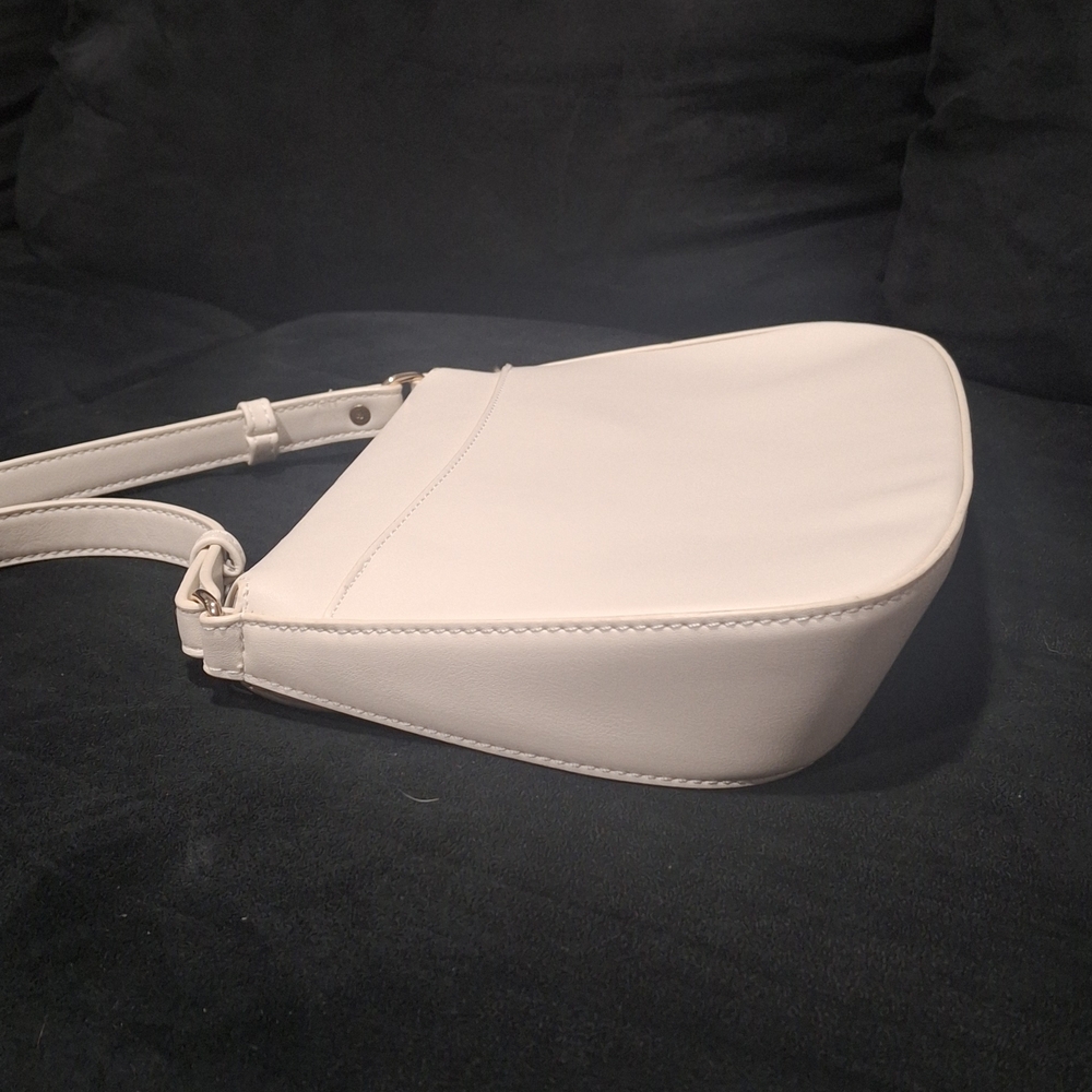 🎄Gluci Elegant White/Eggshell Shoulder Bag🎄 - Picture 6 of 12